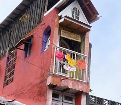 La casa más angosta, una de las casas pequeñas minimalistas del mundo